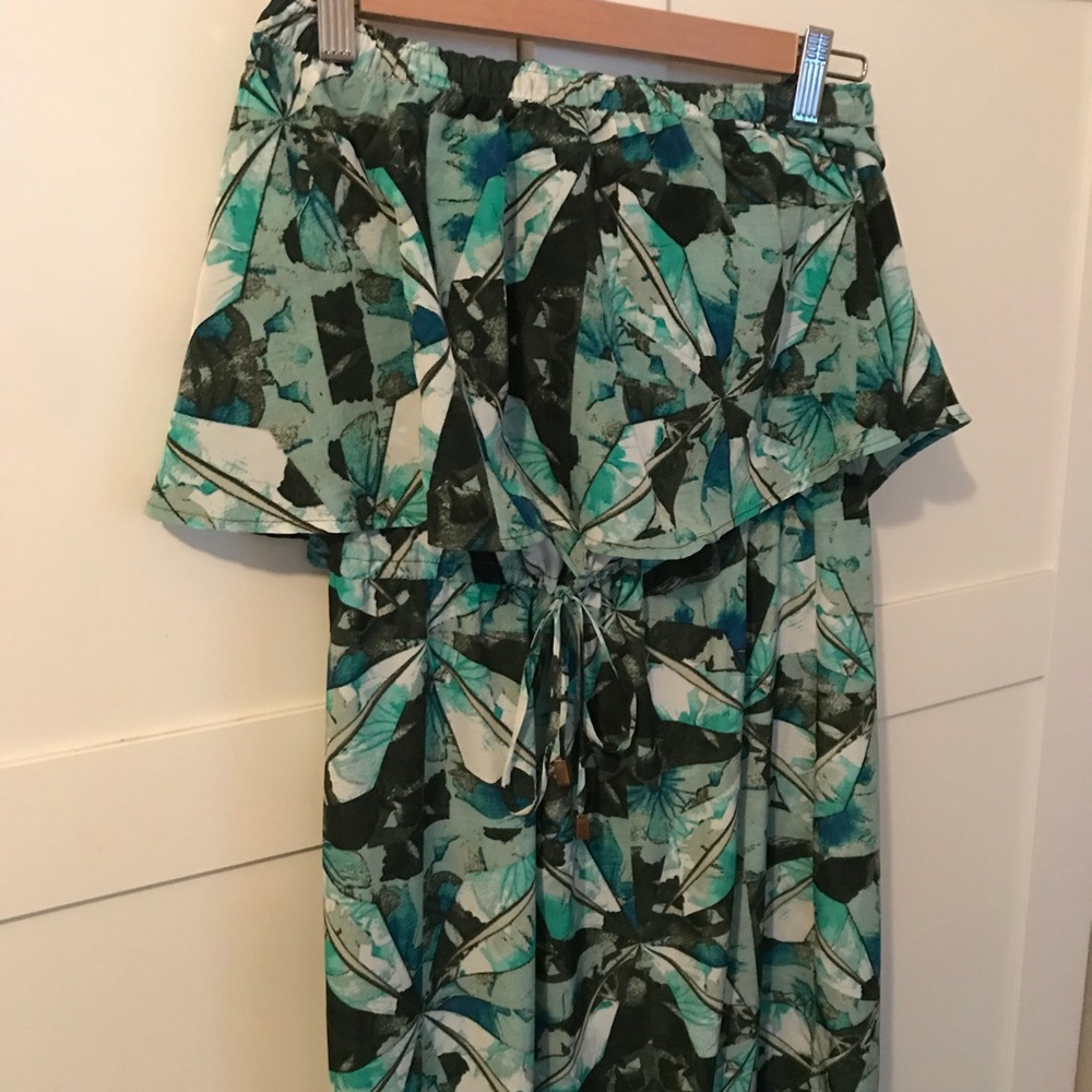 FLORAL STRAPLESS DRESS